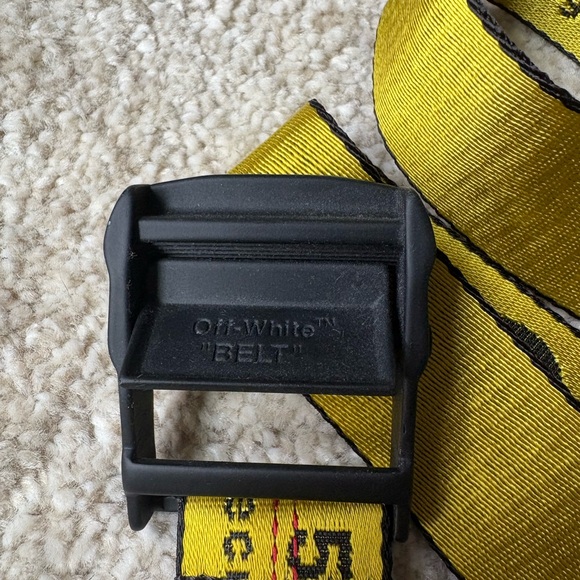 ✨GENUINE✨OFF-WHITE Industrial Belt in YELLOW and BLACK - Picture 2 of 6
